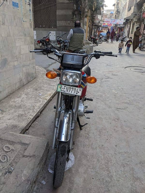 Honda 125 for sale (18 model) Contact 03029694792 Mudassir 3