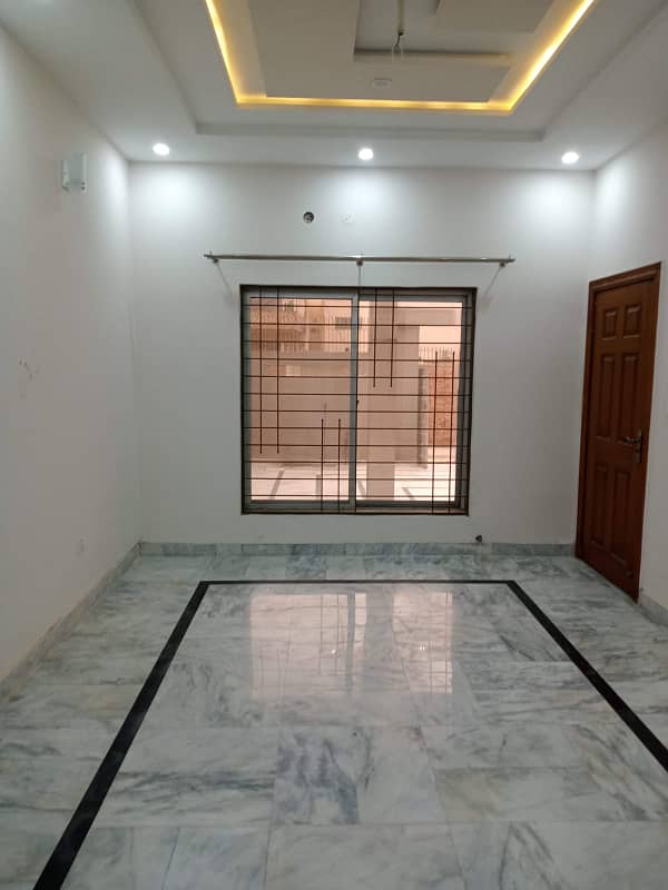 10 MARLA BRAND NEW LOWER PORTION FOR RENT IN NAWAB TOWN AT PRIME LOCATION 5