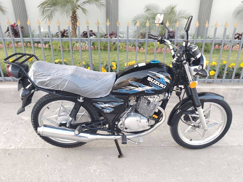 Suzuki GS 150se 1