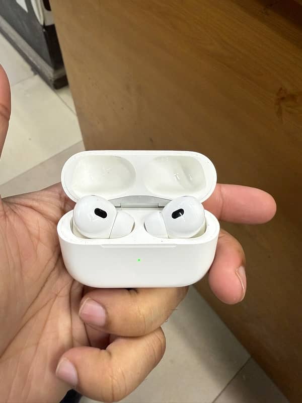 AirPods Pro 2 3