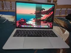 MacBook pro 2017 ratina