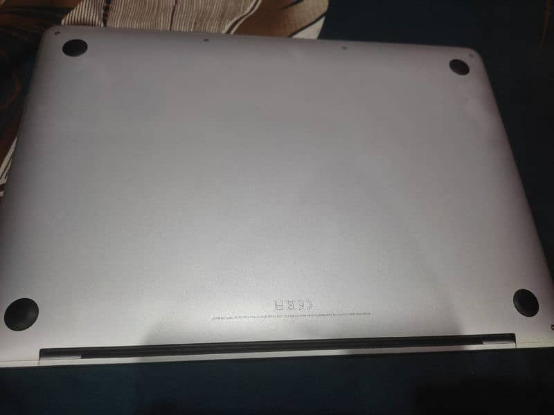 MacBook pro 2017 ratina 2