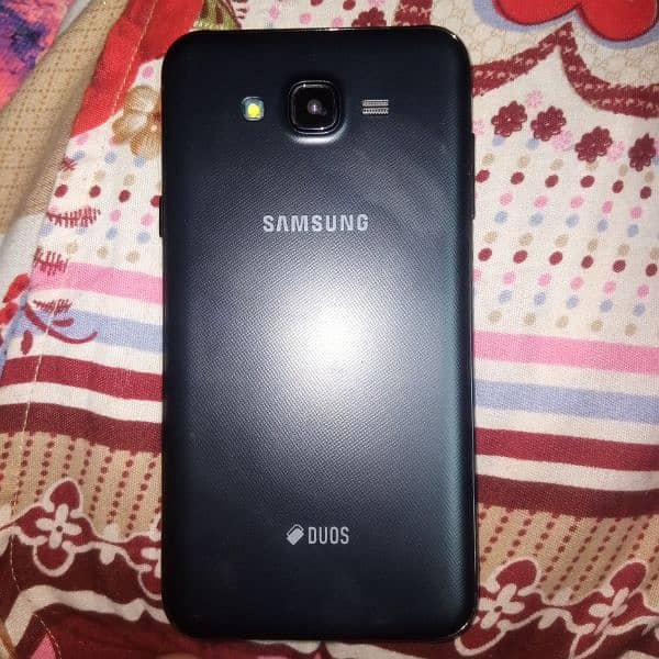 samsung j7 urgent sale 03180902500 2