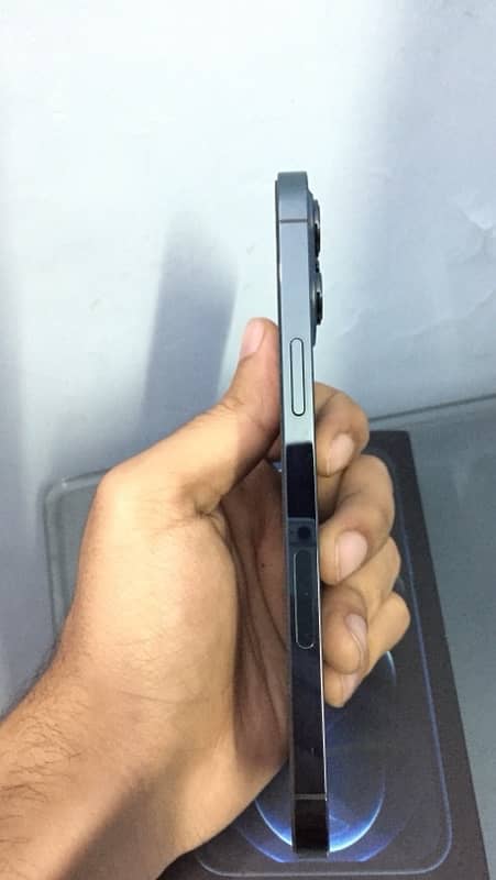 iPhone 12 Pro Max 128gb Non-PTA 6