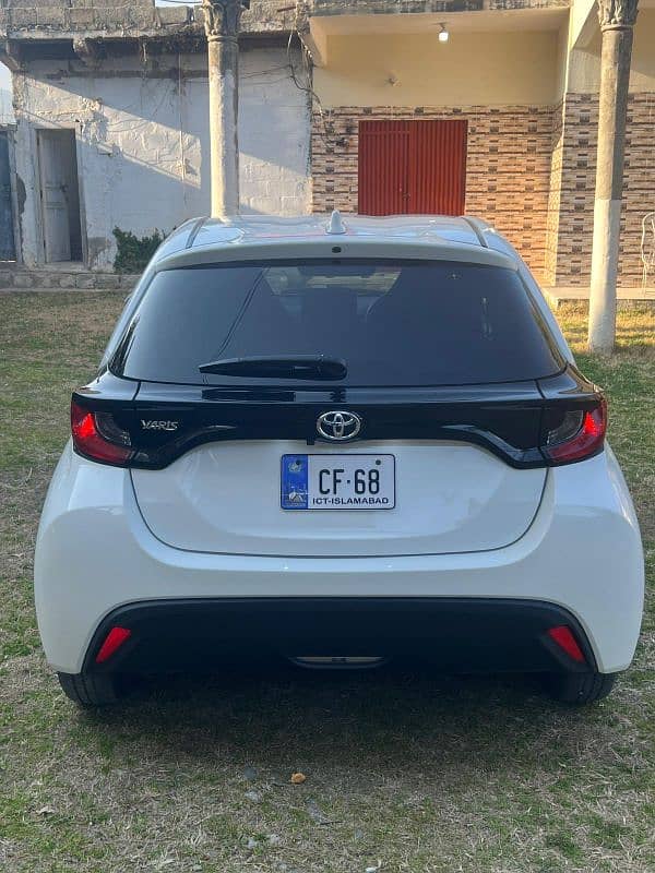 Toyota Yaris 2023 3