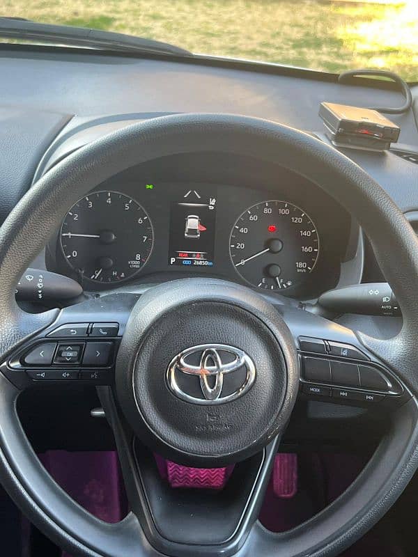 Toyota Yaris 2023 4