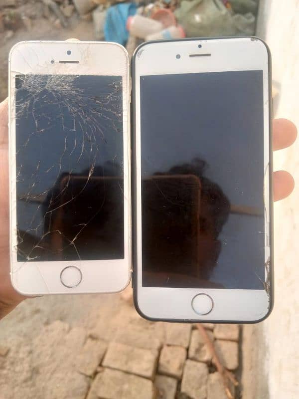 iPhone 5s and iphone 6 donon ke panel tute hue hain 2