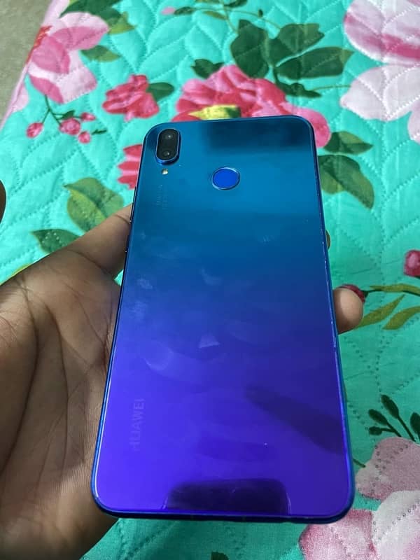 Huawei Nova 3i Lush condition 1