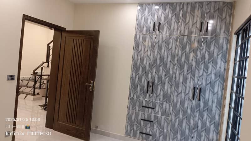 5 Marla Stylish Full House For Sale In Sector C Bahria Town 18