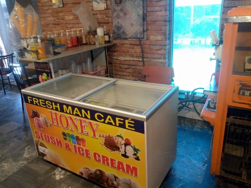 kon ice cream machine/ sluch machine /scoup ice cream frezar 6