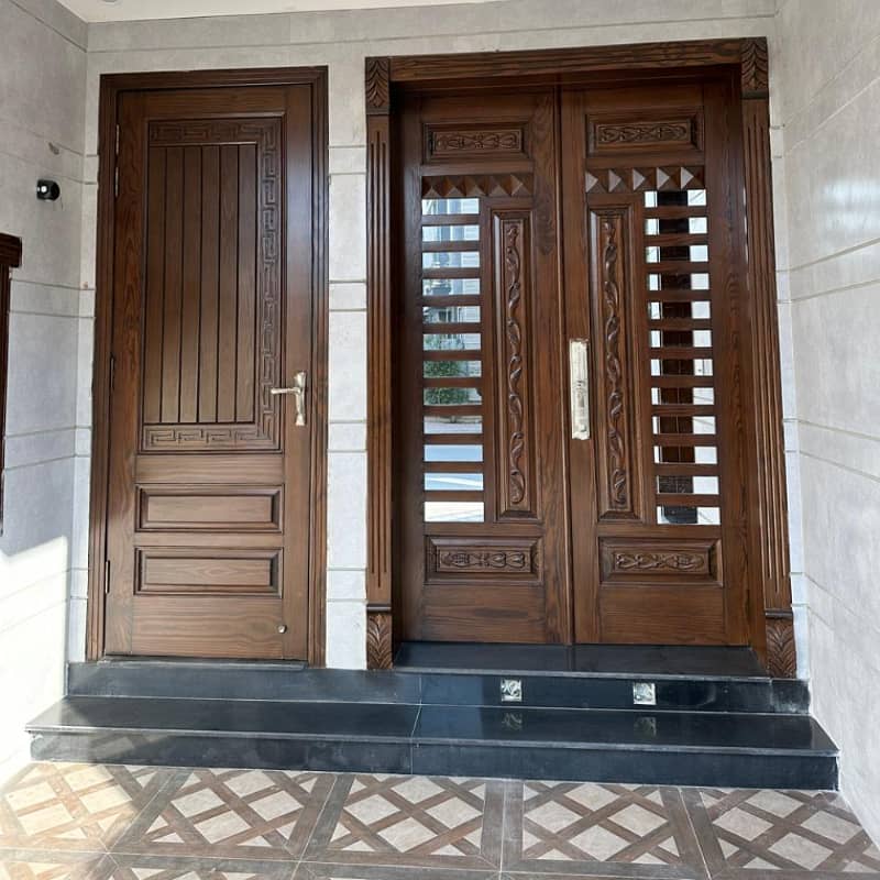 5 Marla House available on Installment in Bahria Orchard Lahore 2