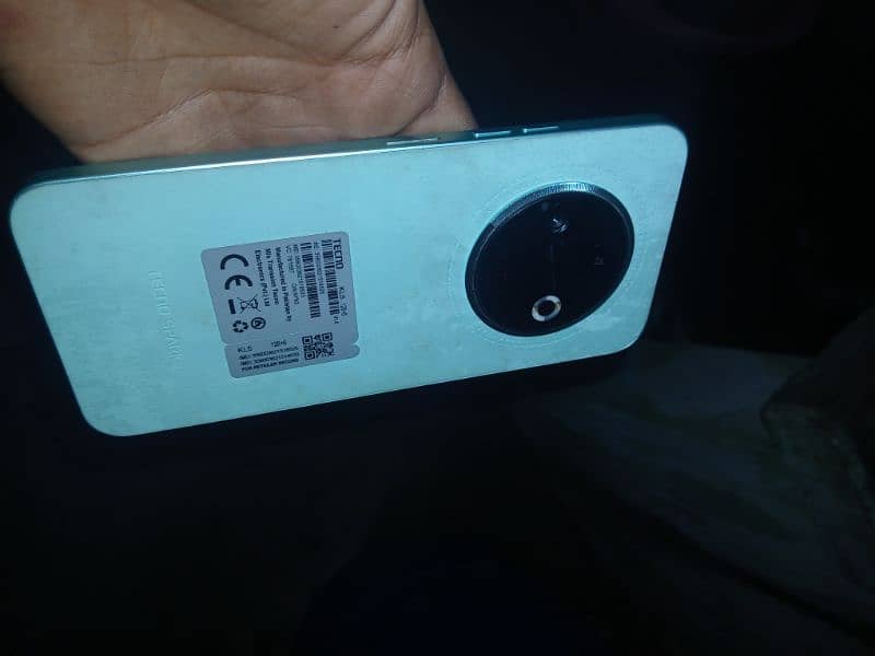 tecno spark 30C just Rs:28000 box not available 2