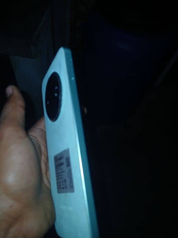 tecno spark 30C just Rs:28000 box not available 3