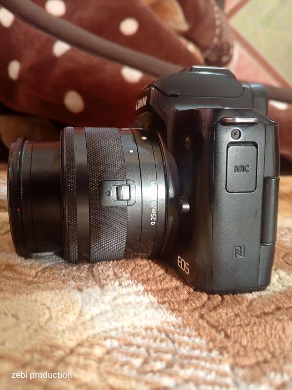 canon m50 camera 3