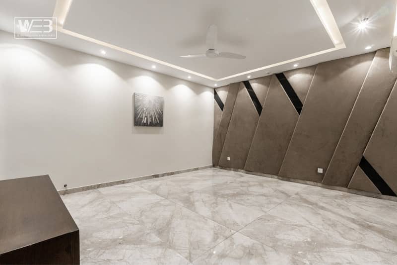 WIth Basement 1 Kanal Modern House for Sale NOW in DHA Phase 7 40