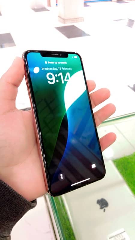 iPhone xs max 64gb dual pta 7