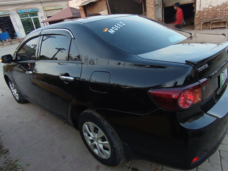 Toyota Corolla GLI 2012 4