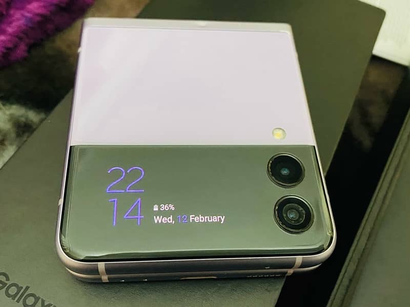 Samsung Z Flip 3 5g Waterpack With box fresh condition imported 10