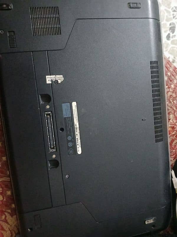 Dell Latitude E5420 2