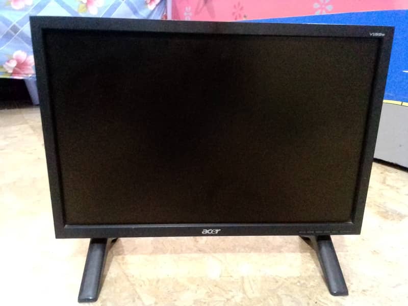 Acer 19" wide fresh 1