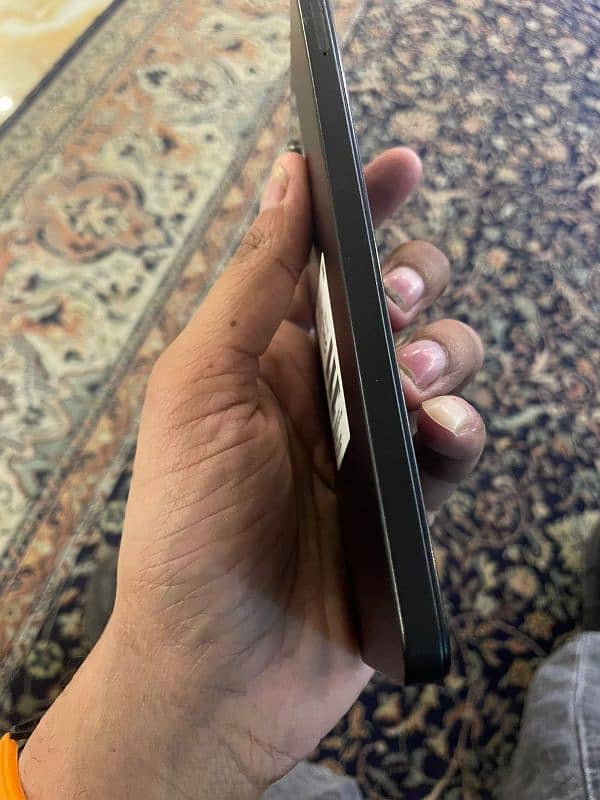 REDMI 13C 6/128 in Awesome condition 4