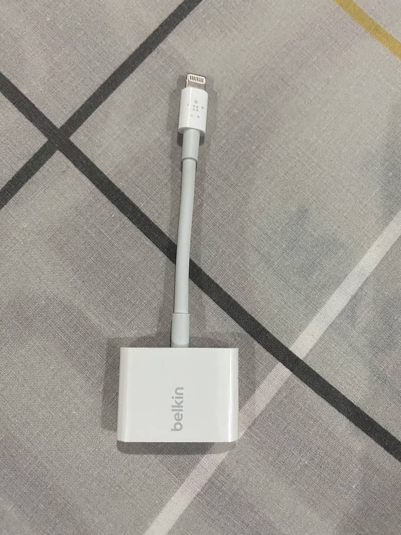 Belkin splitter lightning to 3.5mm + charge adapter 6