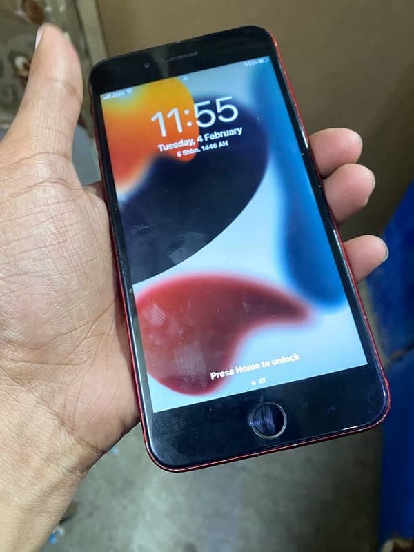 iphone 7 plus      pta 256gb 4