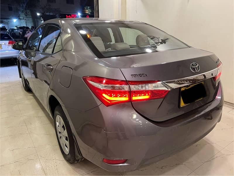 Toyota Corolla GLI 2016 3