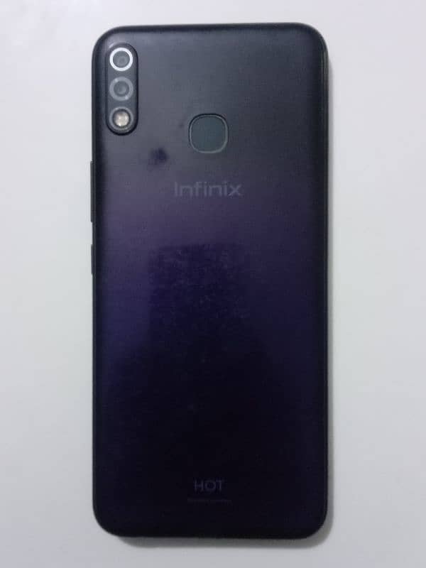 Infinix HOT 8 lite 0