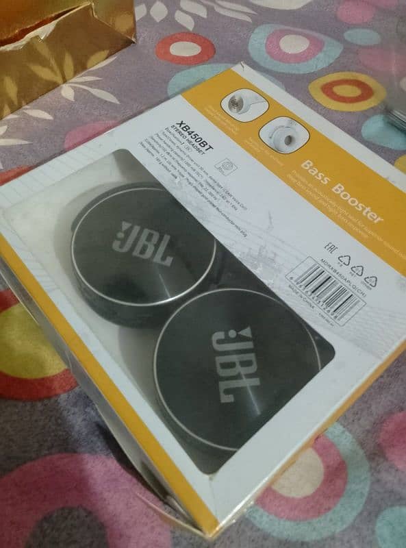 JBL Headphone wireless 4