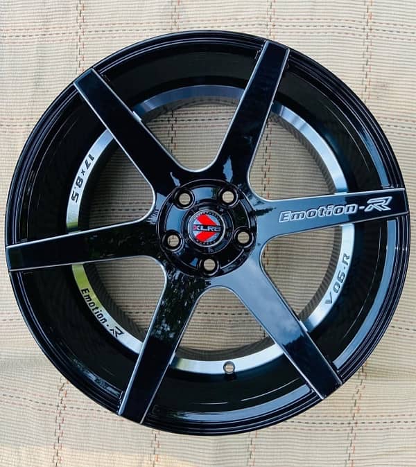 17 inch rim Emotion R 5 nut 114pcd for civic 0