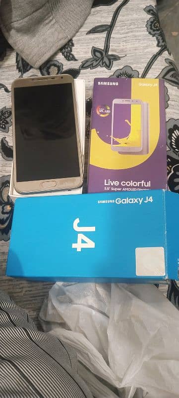 like a brand new condition Samsung Galaxy j4 8