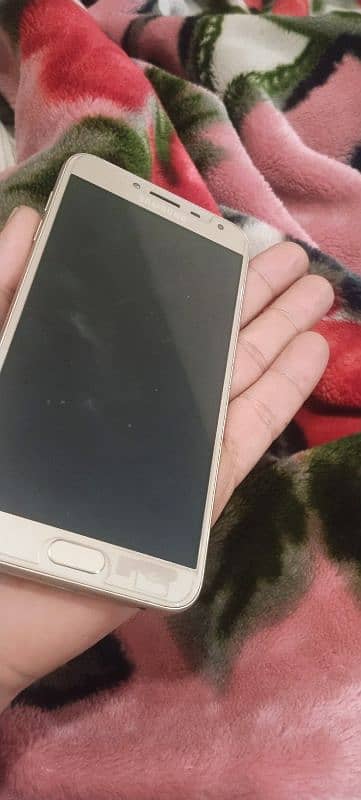 like a brand new condition Samsung Galaxy j4 13