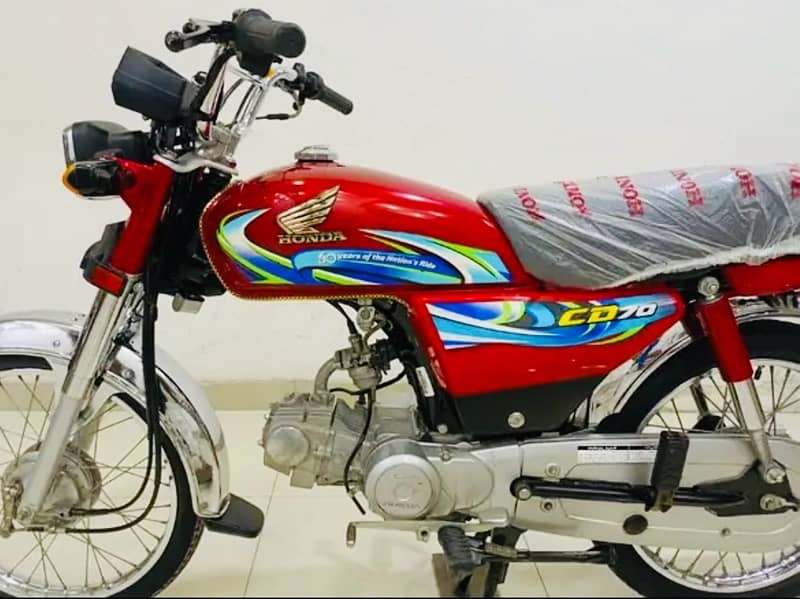 Honda cd70model 2024 Hyderabad number new bike urgsale 6