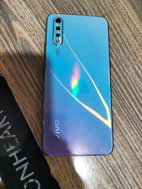 VIVO S1 1