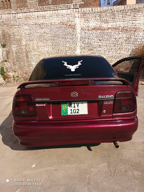 Suzuki Baleno 2001 1