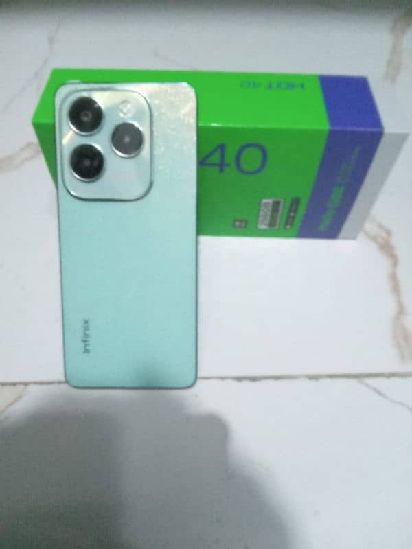 Infinix hot 40 16gb ram (8+8) ram 256gb ron 1