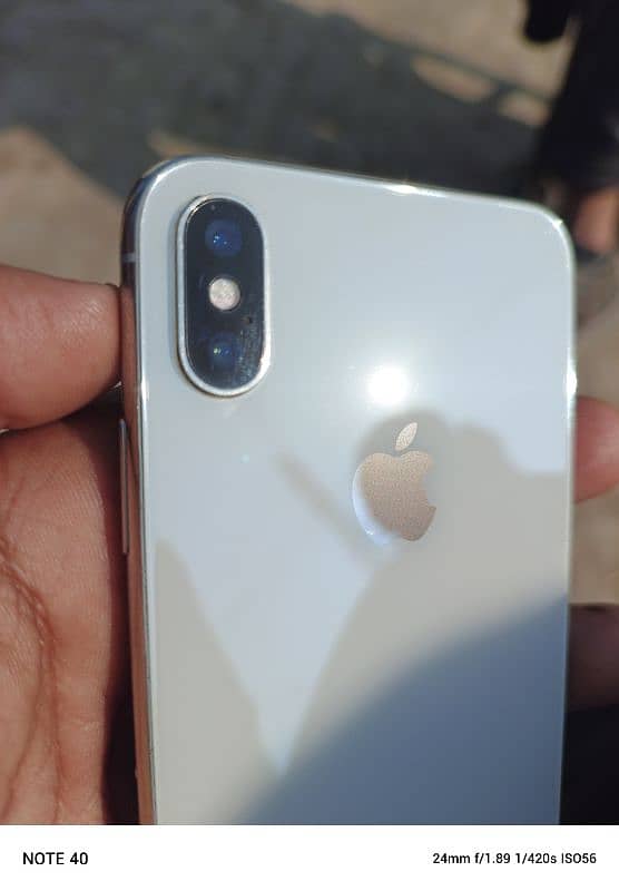 iphoneX 64gb 100health very goog battery timing 1