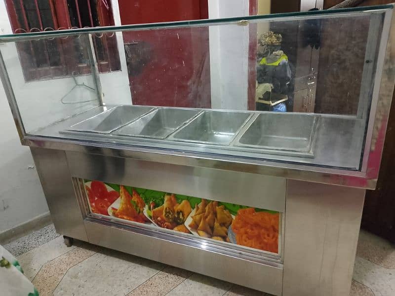 fast food counter 4