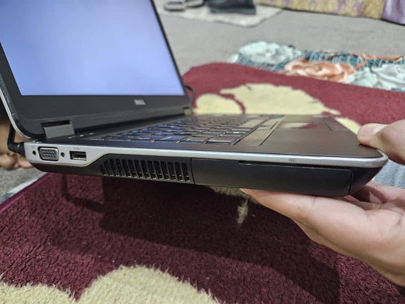 Dell Latitude E6440 i5 4th gen 5