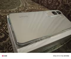 Vivo Y200, 8/128, used one week, silver titanium