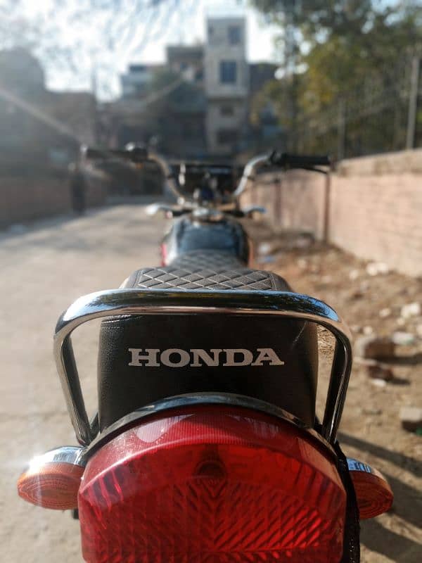 Honda 125 4