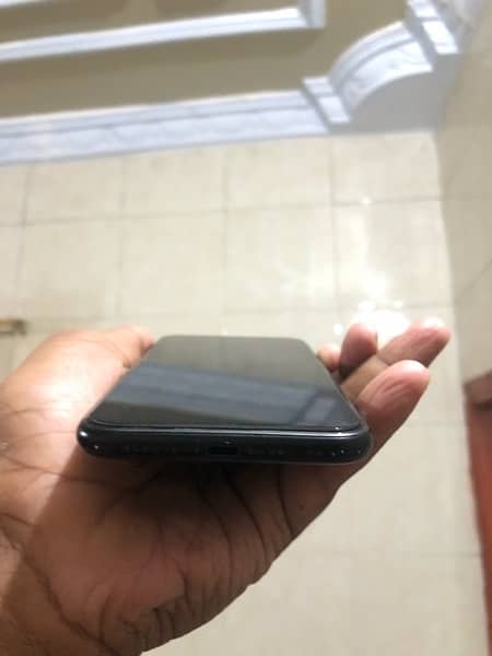 XR non pta black 1