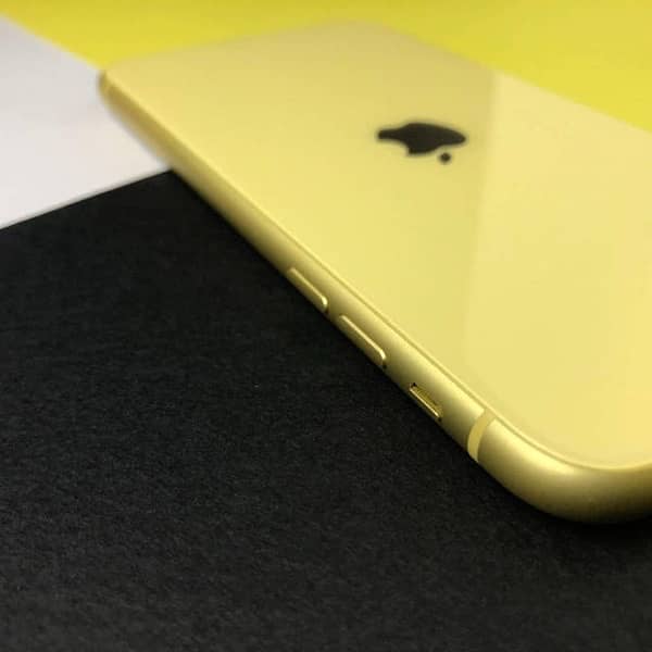 Iphone 11 256GB (Yellow) PTA APPROVED 1