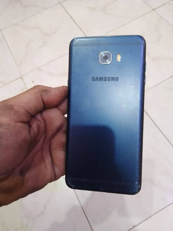 Samsung c 7 pro 4gb 64gb pta approved hy 5