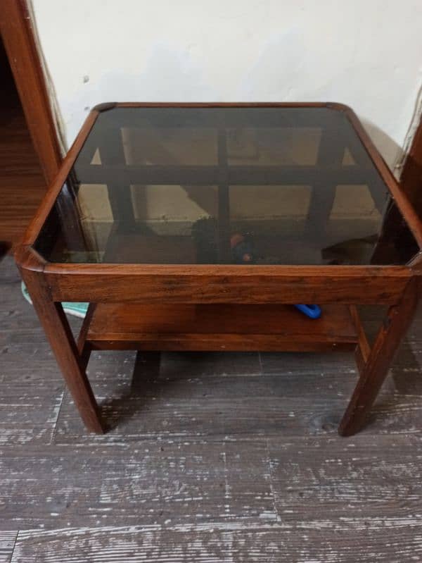 good condition shishim wooden canter table two side table 4