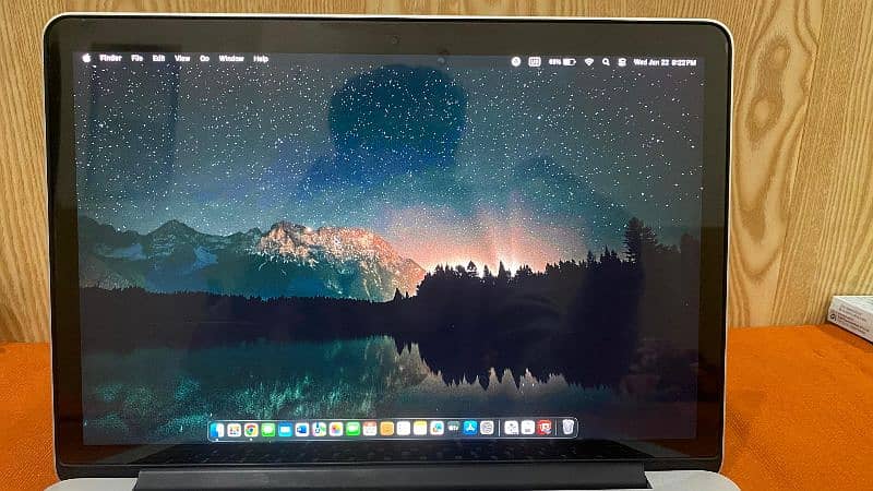 MACBOOK PRO 2015 | INTEL CORE I5 | 13 INCHES | 8GB RAM | 128 GB SSD 8