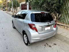 Toyota Vitz 2015