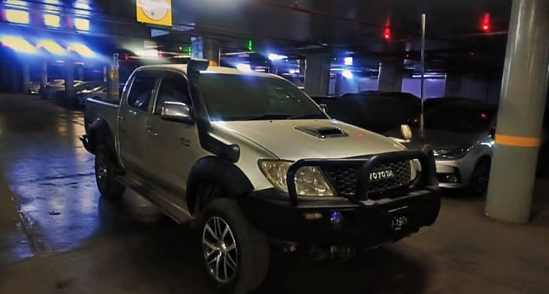 Toyota Hilux  Vigo Thai 2009 4