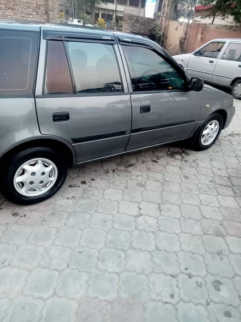 Grey Suzuki Cultus VXR 2008 0